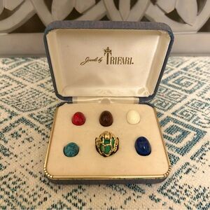 Jewels by Trifari Ring and Gem Set